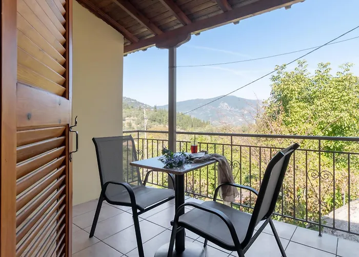 Lägenhet Krinos 4 Charadhiatika